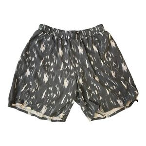 Lululemon Men’s Medium Patterned Surge Shorts Lined-6.5” inseam